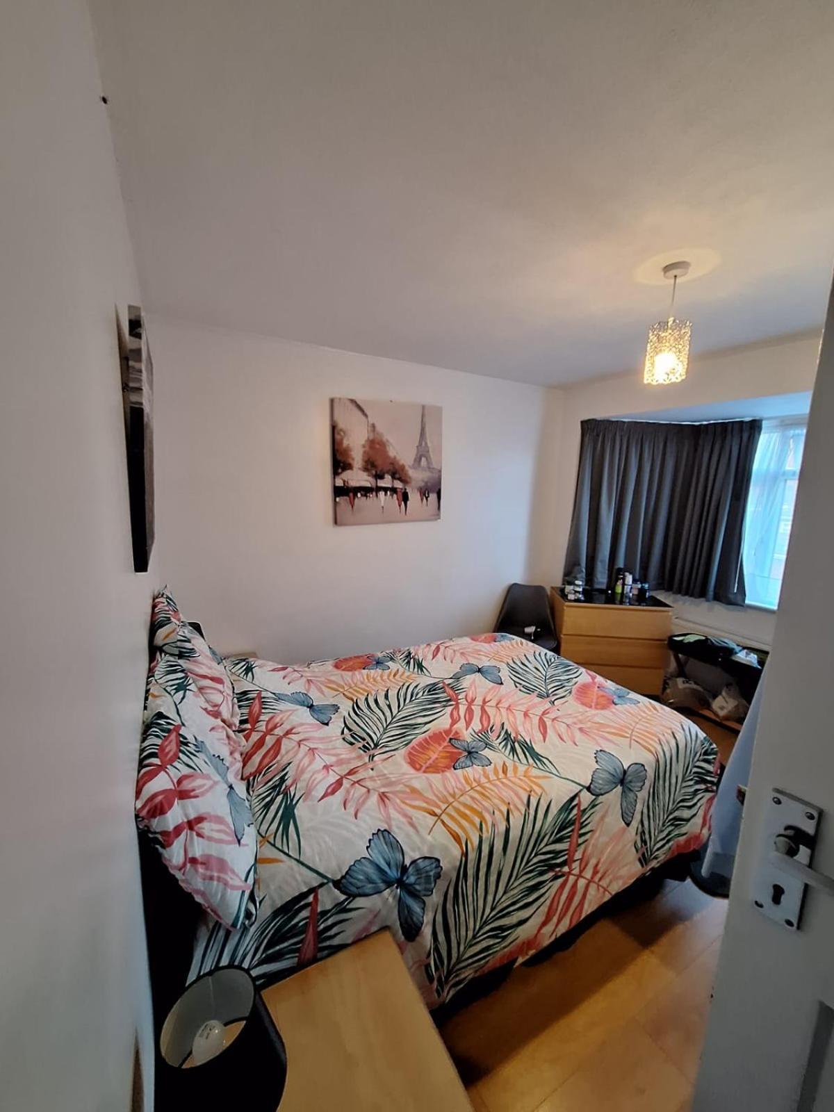 Harrow B & B Luaran gambar
